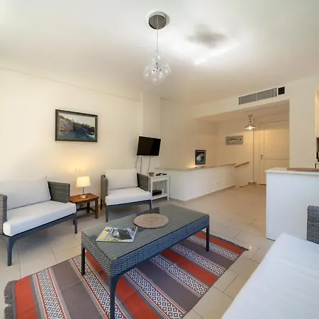 Two-bedroom In - Aquarius Apartament *